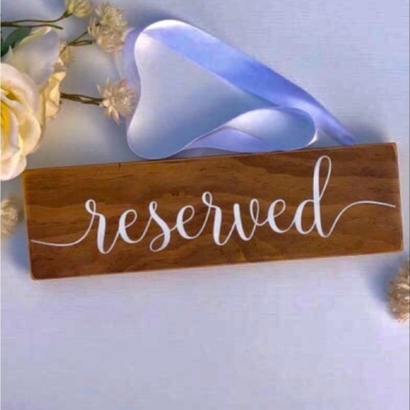 Set of 2 Wooden Reserved Signs - Picture 3 of 16